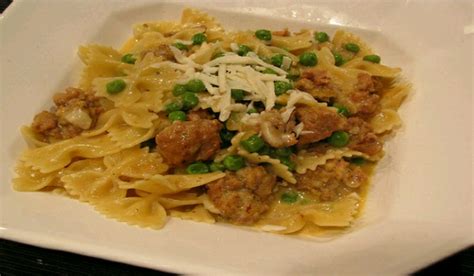 Pasta With Peas And Sausage Recipe How To Make Pasta With Peas And Sausage How To Prepare