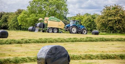 Grass Advice Tips For Making Top Class Baled Silage MED Partnership