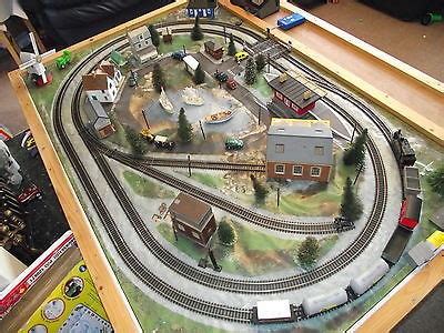 Hornby Model Railway Layout, OO Gauge, Thomas Tank Engine, Rolling ...