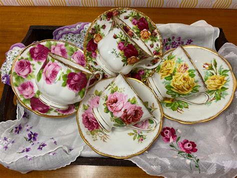 さくらや麻布堂Royal Albert Old Country Roses 15 Piece Tea Set 希望者のみラッピング無料