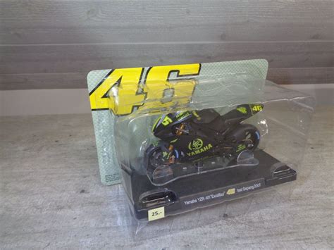 Leo Model Moto Gp Valentino Rossi Yamaha Yzr M Kaufen Auf