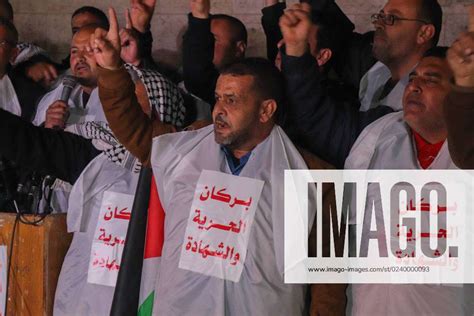 Palestinians Take Part In A Protest In Solidarity With Prisoners On Hunger Strike In Israeli Jails