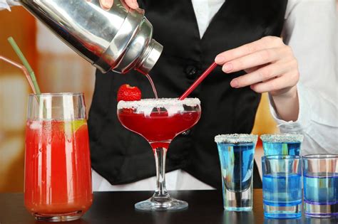 Guest Post From A Pro Learn How To Make Cocktails At Home