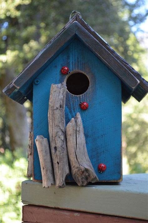 Designs Cr Atifs De Cabane Oiseaux Archzine Fr Birdhouses Rustic