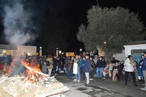 Fal Di San Giuseppe La Tradizione Continua Faxonline It