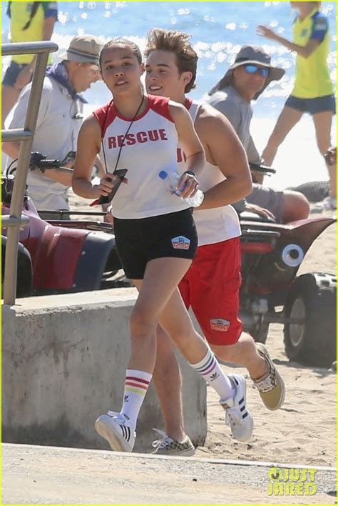 Ricardo Hurtado & Breanna Yde Film 'Malibu Rescue' At The Beach ...