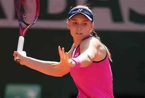 Kazakhstans Rybakina Big Favorite To Defend Wimbledon Title