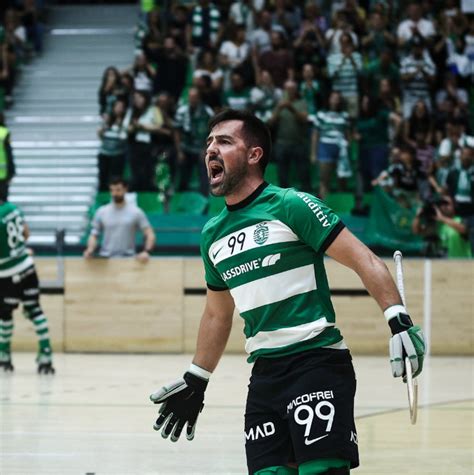 Sporting Vence O F C Porto E For A Negra Na Meia Final De H Quei Em