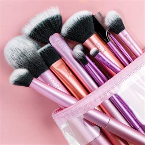 Real Techniques Brushes Review Must Read This Before Buying