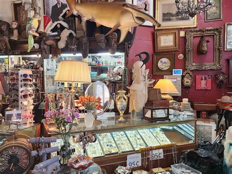 The 23 Best Thrift Stores In Chicago