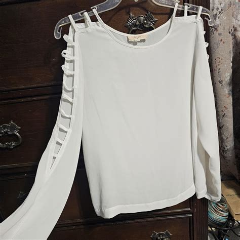 Sheer White Blouse With Open Sleeves Gem