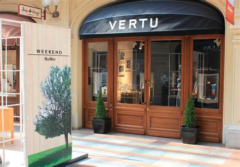 Российские бутики Vertu