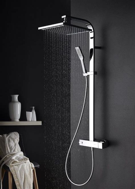 Rain Shower Head In Modern Bathrooms For Ultimate Bathing Experience