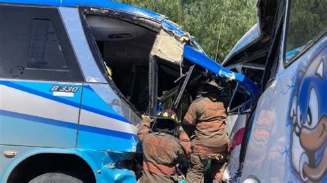 Impactan Dos Autobuses En La México Pachuca Al Menos 30 Pasajeros Lesionados Periódico Am