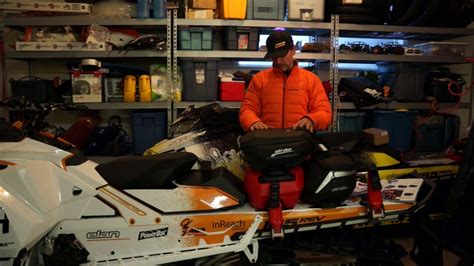 Ski Doo Linq System Fuel Caddy And Ski Doo Tunnel Bags Youtube