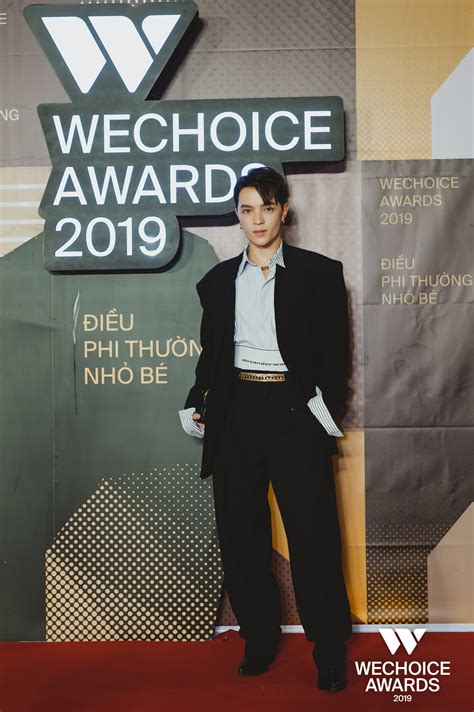 D N Hot Girl Hot Boy X T I Gala Wechoice Awards C M T B U Tr I Nhan S C H I T