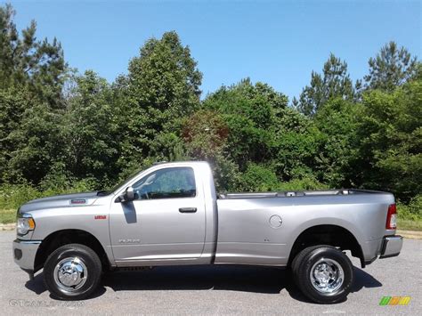 2019 Billet Silver Metallic Ram 3500 Tradesman Regular Cab 4x4 133557237 Photo 1 Gtcarlot