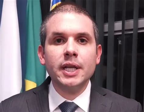 V Deo Deputado Hugo Motta Retira Projeto De Lei Para Avalia O Mais