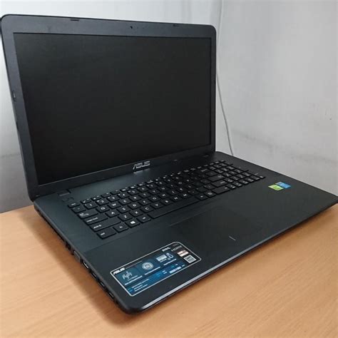 17 Inch Asus X751L I7 4500U 4GB Ram 1TB HDD 2GB Nvidia Geforce 820M