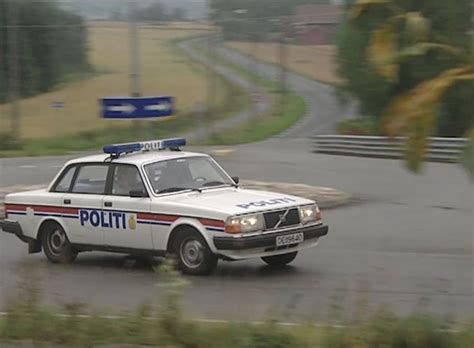 IMCDb Org 1985 Volvo 240 DL Politi 244 In Sejer Se Deg Ikke