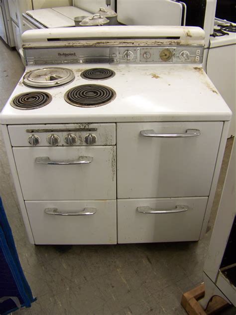 1948 Hotpoint Electric Stove Antique Appliances