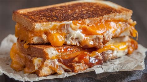 Buffalo Chicken Grilled Cheese Sandwich