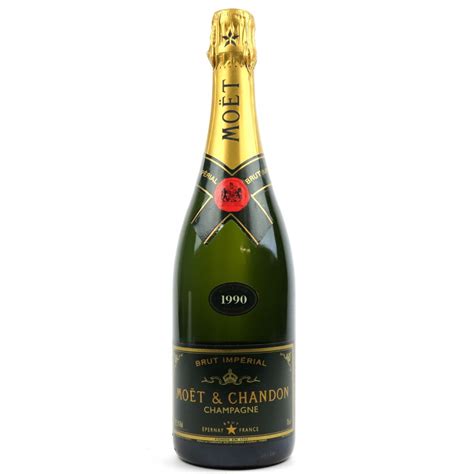 Moet & Chandon 1990 Vintage Champagne | Wine Auctioneer