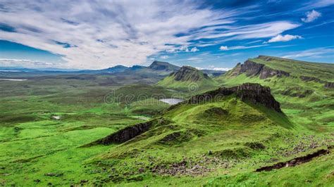 Oszałamiająco Widok Od Quiraing W Wyspie Skye Szkocja UK Zdjęcie