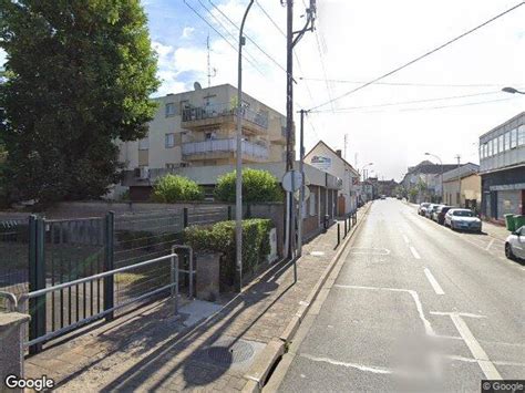 Vente aux enchères appartement et une cave à Villeparisis 42 000 00