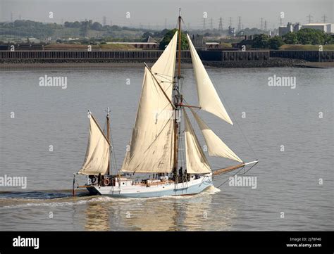 Sailing Ketch Hi Res Stock Photography And Images Alamy