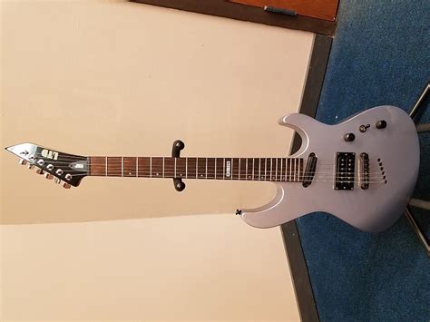 Esp Ltd Mv100 Silver Reverb