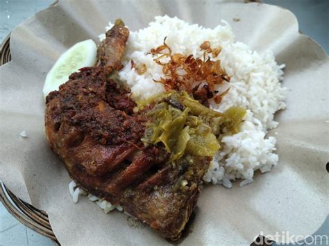 nasi bebek madura  bumbunya nampol