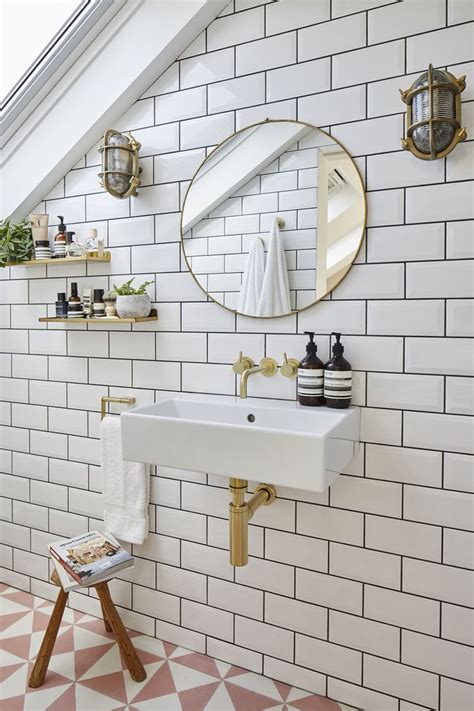 23 small ensuite ideas that transform tiny into tremendous | Homebuilding