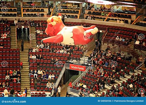 Benny The Bull Over United Center Editorial Photo Image Of Basketball