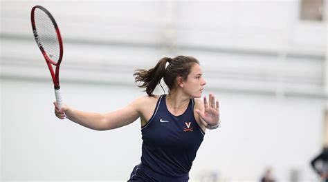 Virginia women’s tennis team leans on freshman star Emma Navarro ...