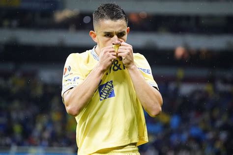 Lvaro Fidalgo Celebr Extensi N Con El Am Rica Liga Mx