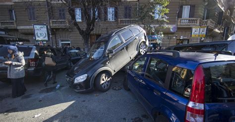 Allarme Incidenti Limiti Di Velocit A Chilometri Orari E Lavori