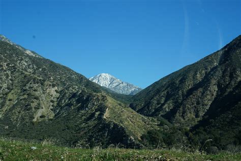 Where to Find Snow Near Los Angeles That Kids Will Love - No Back Home