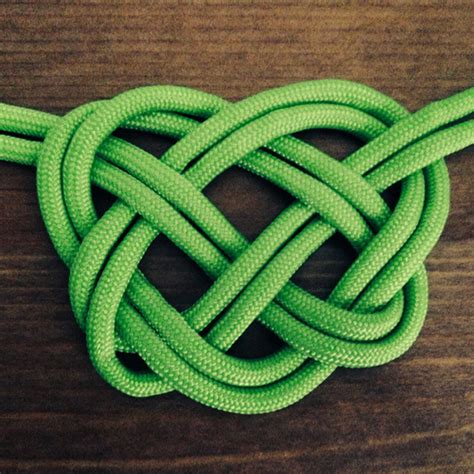 How To Tie A Celtic Heart Knot Studio Knit