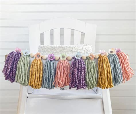 Boho Wildflower Daisy Birthday High Chair Yarn Tassel Banner High Chair Banner Cake Smash