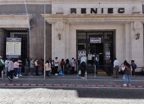 RENIEC extenderá su horario de atención los días sábados