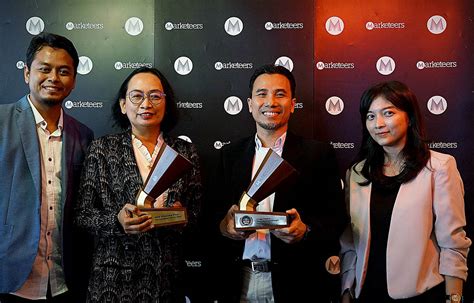 Phonska Plus Raih Gold Champion Di Ajang WOW Brand 2024 Preskon Id