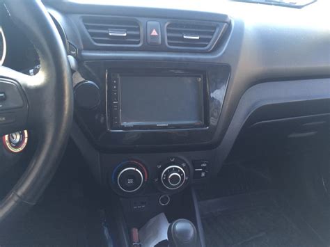 Магнитола и мультируль — KIA Rio (3G), 1,4 л, 2014 года | аксессуары ...