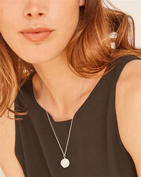 Joyas Murona Minimalistas Medalla Plateada Anchor Torbhot