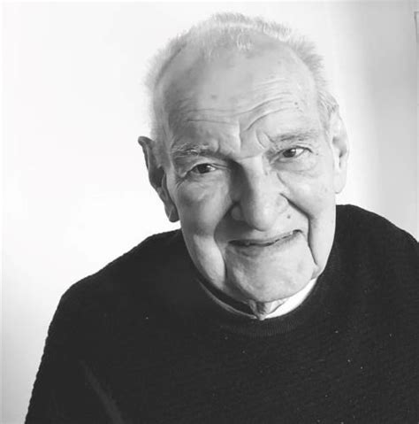 Stewart Andrews Obituary 2023 Toronto Star