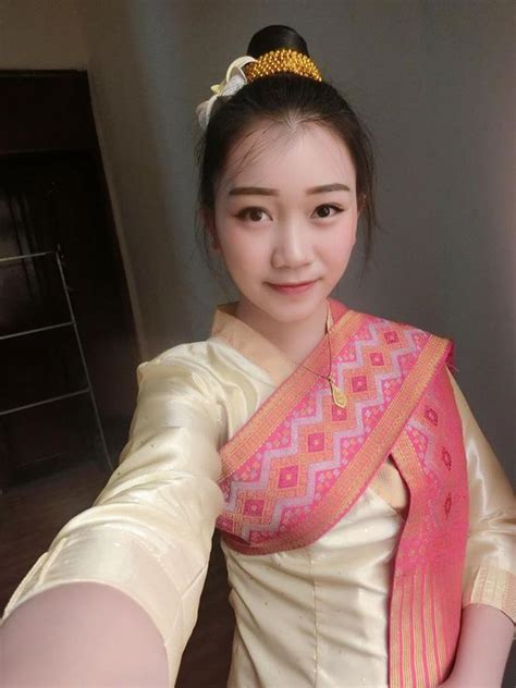 Hot girl Lào xinh đẹp trong cuộc thi Hoa khôi sao