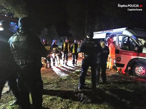 Nocna akcja policjantów i strażaków w gminie Blachownia Na grzybach