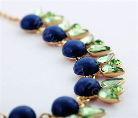 Buy Wholesale Luxury Blue Crystal Alloy Gemstone Flower Pendant Choker