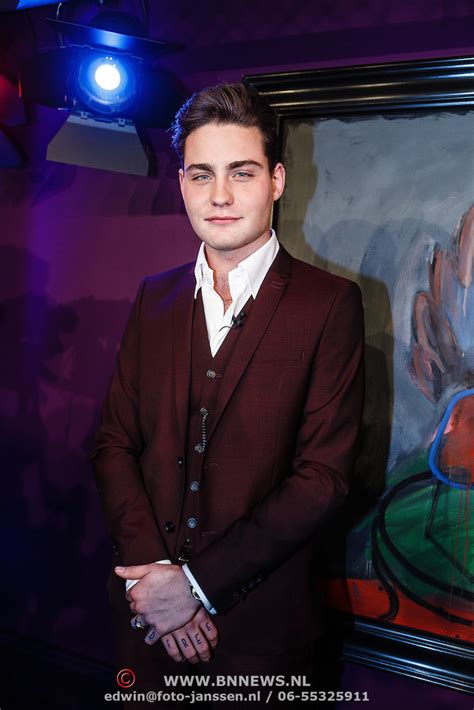 Douwe Bob Maakt Songfestival Nummer Bekend Bnnews Nl