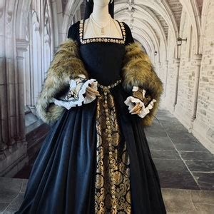 Velvet Anne Boleyn Portrait Gown Black And Gold Etsy